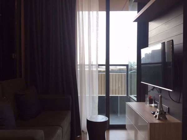 Picture of 1 bed Condo in The Lumpini 24 Khlongtan Sub District C07160