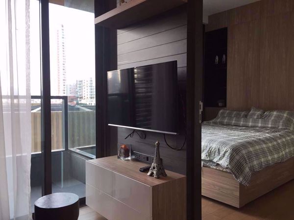 Picture of 1 bed Condo in The Lumpini 24 Khlongtan Sub District C07160