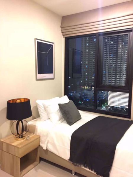 Picture of 2 bed Condo in Life Asoke Huai Khwang District C07212