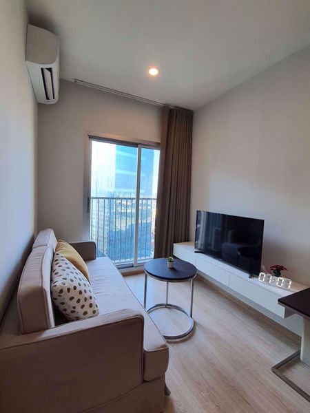 Picture of 1 bed Condo in Noble Revolve Ratchada 2 Huai Khwang Sub District C07248