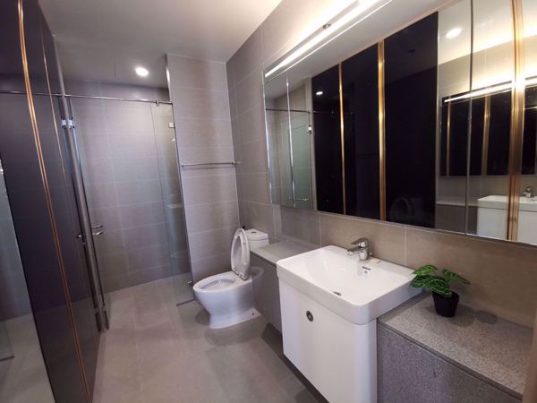 Picture of 1 bed Condo in Noble Ploenchit Lumphini Sub District C07335