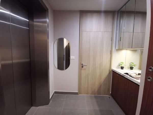 Picture of 1 bed Condo in Noble Ploenchit Lumphini Sub District C07335