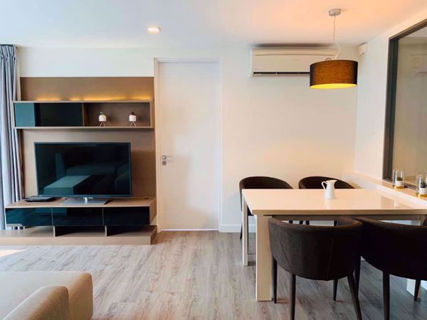 รูปภาพ 2 bed Condo in The Room Sukhumvit 40 Phra Khanong Sub District C07339