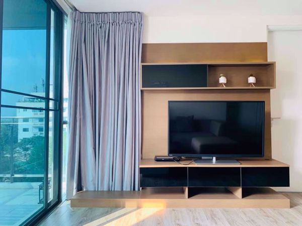 รูปภาพ 2 bed Condo in The Room Sukhumvit 40 Phra Khanong Sub District C07339