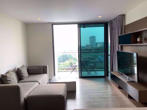 รูปภาพ 2 bed Condo in The Room Sukhumvit 40 Phra Khanong Sub District C07339