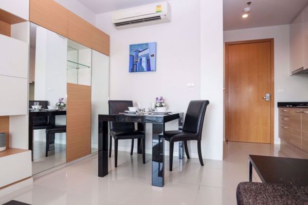 รูปภาพ 1 bed Condo in Circle Condominium Makkasan Sub District C07353