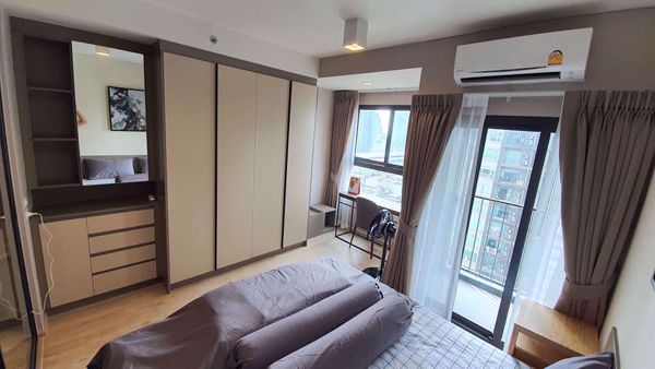 Picture of 1 bed Condo in Ideo Sathorn-Wongwian Yai Khlong Ton Sai Sub District C07357