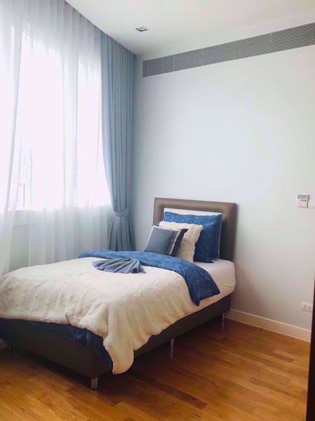 รูปภาพ 2 bed Condo in Millennium Residence Khlongtoei District C07383