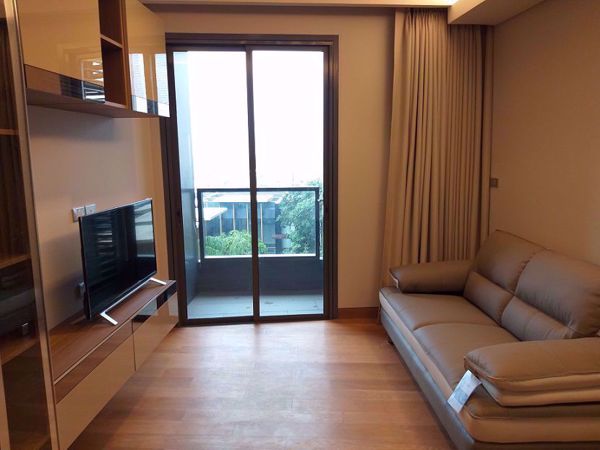 รูปภาพ 2 ห้องนอน Condo ในโครงการ The Lumpini 24 Khlongtan Sub District C07406