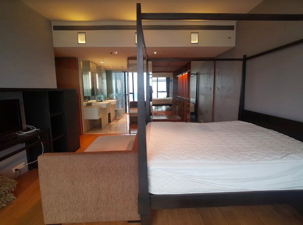 Picture of 3 bed Condo in The Met Thungmahamek Sub District C07427