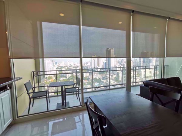 รูปภาพ 2 bed Condo in Royce Private Residences Watthana District C07447