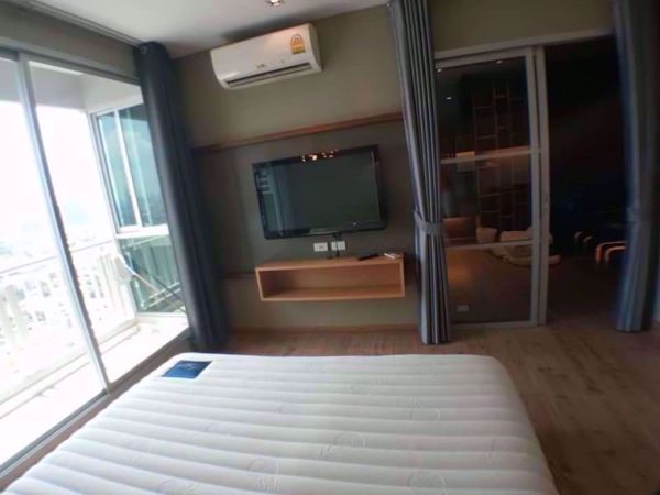 รูปภาพ 1 bed Condo in Rhythm Ratchada Samsennok Sub District C07526