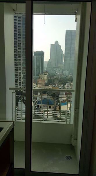 Picture of Studio bed Condo in Ivy Sathorn 10 Silom Sub District C07578