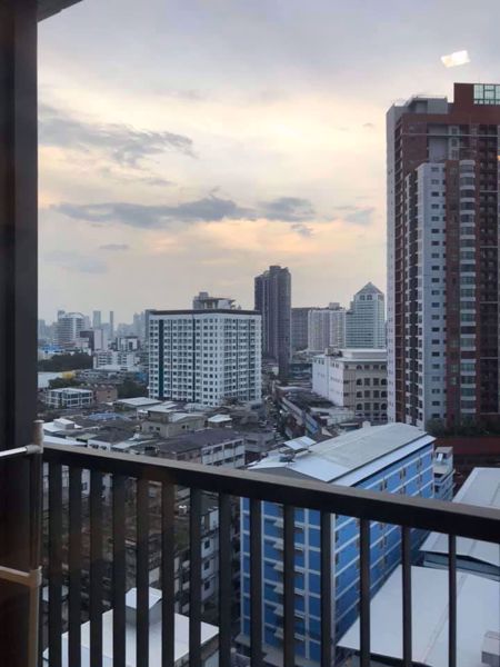 รูปภาพ 2 bed Condo in Life Sukhumvit 48 Khlongtoei District C07609