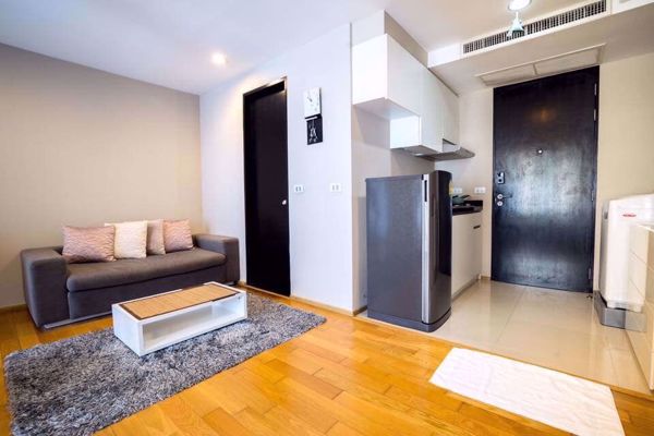 รูปภาพ 1 bed Condo in The Tempo Ruamrudee Pathum Wan District C07627