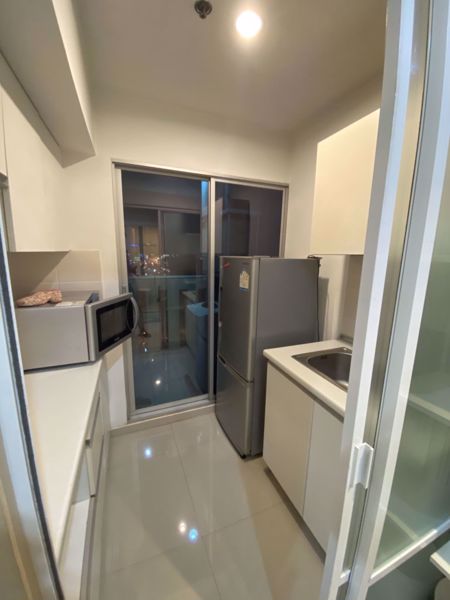 Picture of 1 bed Condo in Lumpini Place Rama IX-Ratchada Samsennok Sub District C07628