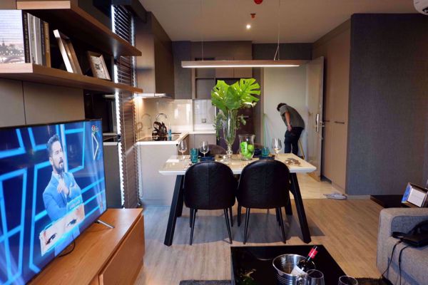 รูปภาพ 2 bed Condo in RHYTHM Ekkamai Watthana District C07666