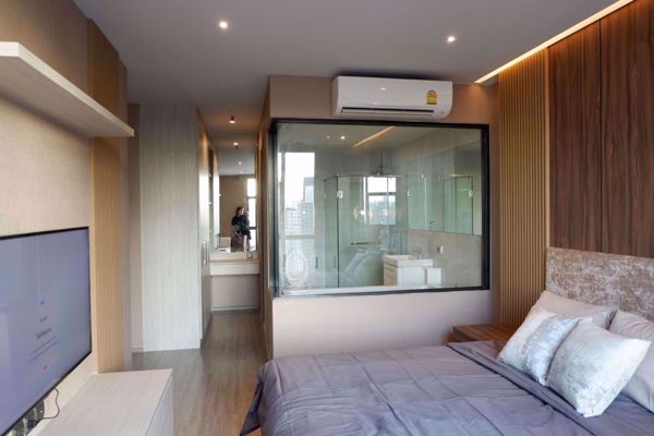 รูปภาพ 2 bed Condo in RHYTHM Ekkamai Watthana District C07666