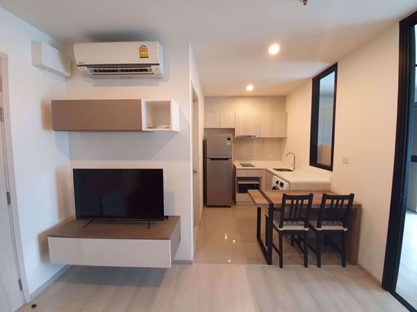 Picture of 1 bed Condo in Life Asoke Huai Khwang District C07680