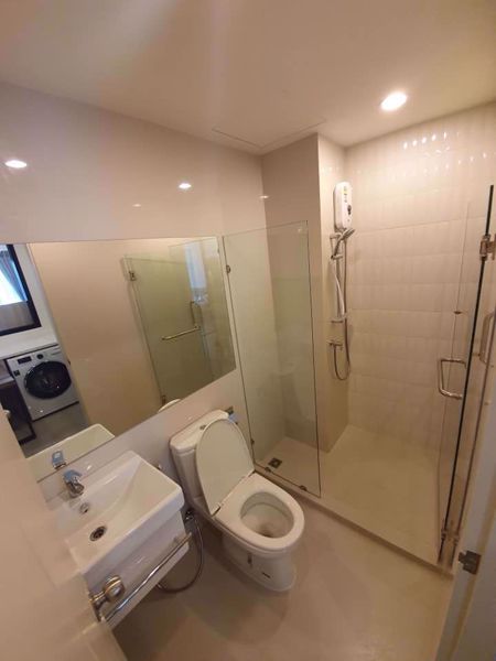 Picture of 1 bed Condo in Life Asoke Huai Khwang District C07680