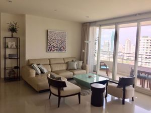 Picture of 3 bed Condo in Watermark Chaophraya Khlong Ton Sai Sub District C07721