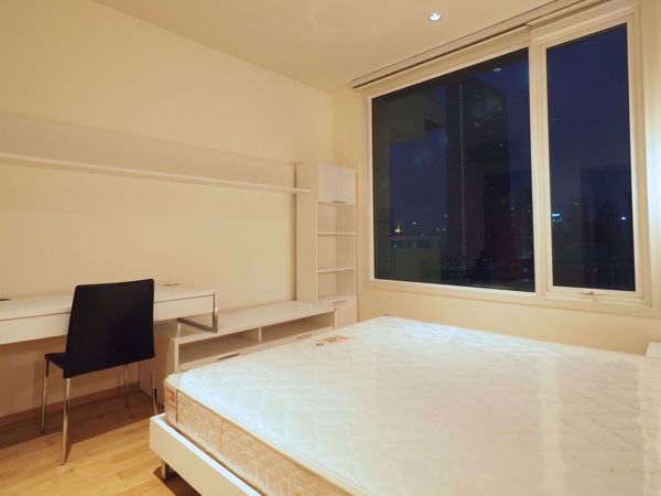 รูปภาพ 2 bed Condo in The Empire Place Yan Nawa Sub District C07776