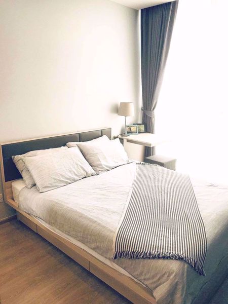 Picture of 1 bed Condo in Noble Revolve Ratchada 2 Huai Khwang Sub District C07778