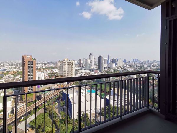 Picture of 2 bed Condo in Rhythm Sukhumvit 42 Phra Khanong Sub District C07785