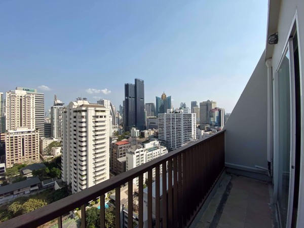 รูปภาพ 1 bed Condo in 15 Sukhumvit Residences Khlong Toei Nuea Sub District C07850