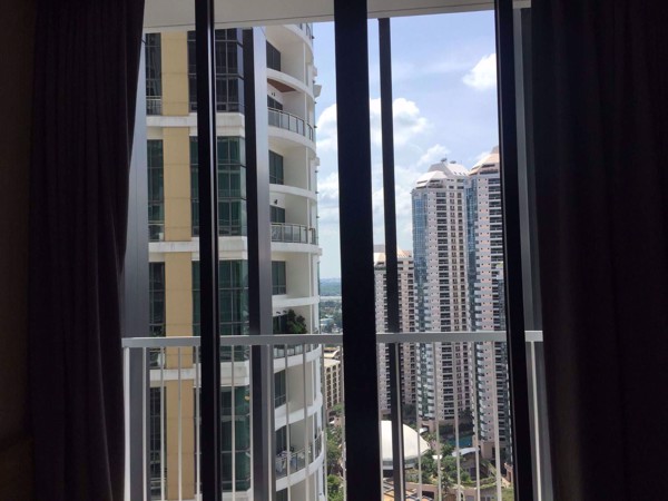 Picture of 1 bed Condo in Park Origin Phromphong Khlongtan Sub District C07864