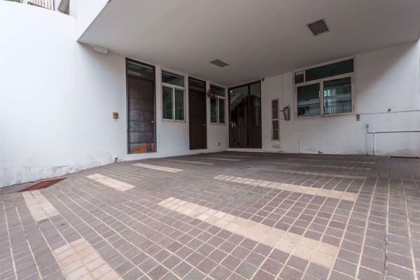 Picture of 3 bed House  Makkasan Sub District H05313