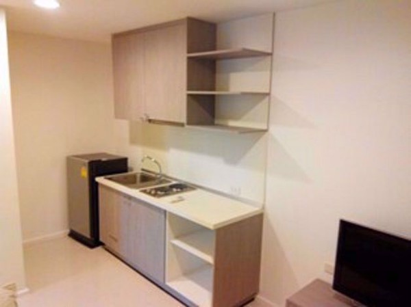 Picture of 1 bed Condo in Whizdom @ Punnawithi Station Phrakhanong District C07903