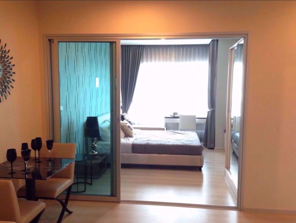 Picture of 1 bed Condo in Life Ratchadapisek Huai Khwang District C07910