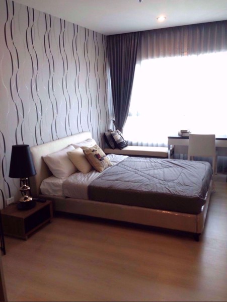 Picture of 1 bed Condo in Life Ratchadapisek Huai Khwang District C07910