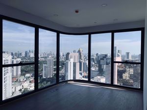 รูปภาพ 2 bed Condo in Ashton Chula - Silom Mahaphruettharam Sub District C07916