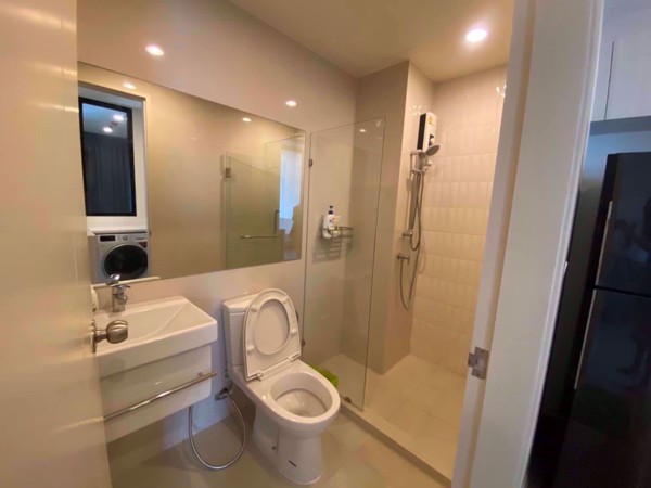 Picture of 1 bed Condo in Life Asoke Huai Khwang District C07917