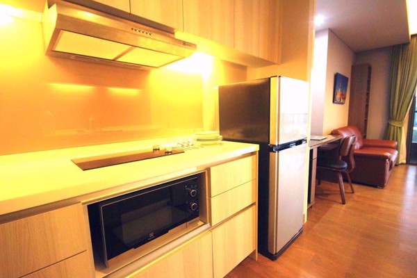 Picture of 2 bed Condo in The Lumpini 24 Khlongtan Sub District C07936