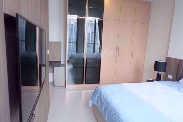 Picture of 1 bed Condo in Noble Ploenchit Lumphini Sub District C07942