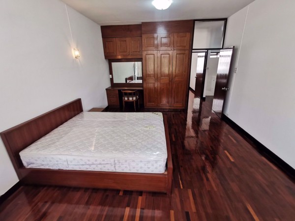 รูปภาพ 2 bed Condo in CS Villa Khlong Tan Nuea Sub District C07945