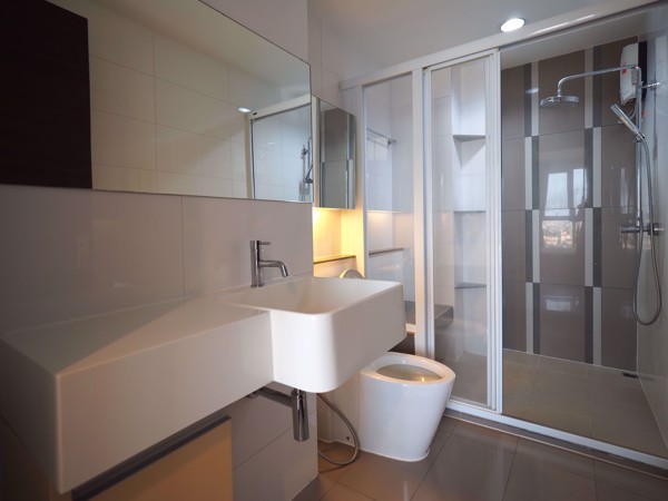 รูปภาพ 1 bed Condo in Rhythm Ratchada Samsennok Sub District C07979