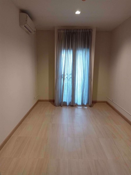 Picture of 2 bed Condo in The Seed Musee Khlongtan Sub District C07990