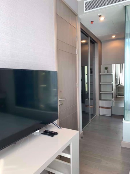 Picture of 1 bed Condo in The Esse at Singha Complex Khlong Toei Nuea Sub District C08086