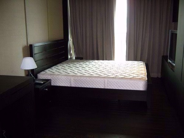 Picture of 2 bed Condo in The Lakes Khlongtoei Sub District C08093