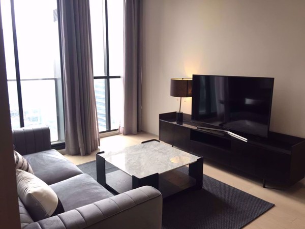 รูปภาพ 2 bed Condo in Noble Ploenchit Lumphini Sub District C08119