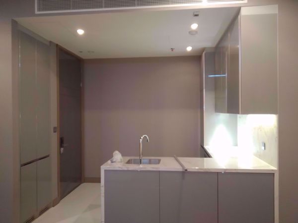 รูปภาพ 1 bed Condo in The Esse at Singha Complex Khlong Toei Nuea Sub District C08133