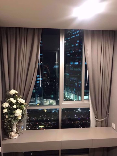 Picture of 1 bed Condo in Noble Revolve Ratchada 2 Huai Khwang Sub District C08170