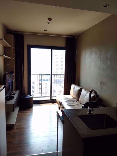 Picture of 1 bed Condo in Onyx Phaholyothin Samsennai Sub District C08198