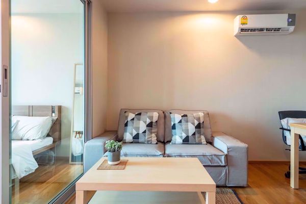 Picture of 1 bed Condo in Abstracts Phahonyothin Park Chomphon Sub District C08241