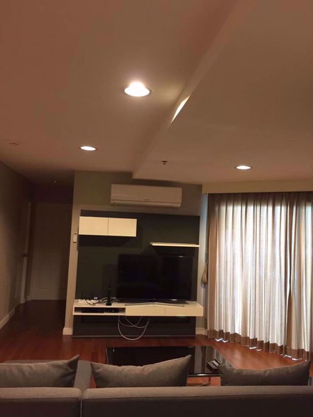 Picture of 2 bed Condo in Belle Grand Rama 9 Huai Khwang Sub District C08270