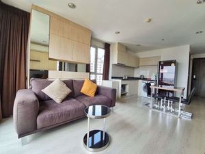 รูปภาพ 2 bed Condo in Rhythm Sathorn - Narathiwas Thungmahamek Sub District C08289